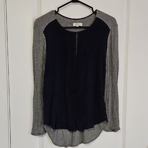 Daniel Rainn Navy Front Panel with Gray Raglan Sleeves Long Sleeve Top